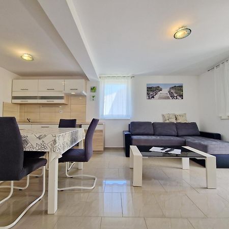 Apartment Slabek バスカ エクステリア 写真